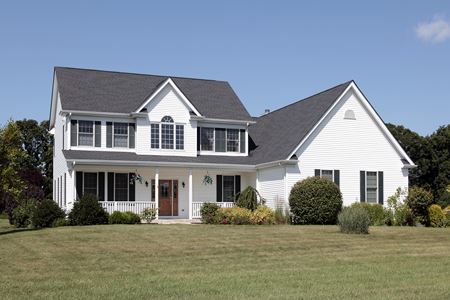 5 Signs Your Roof Needs Soft Washing Instead of Replacement